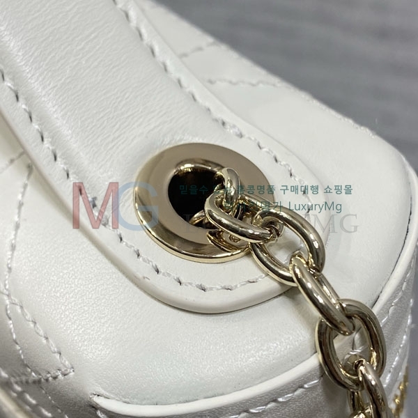 ��� �̴� ����Ƽ�� D565001-3