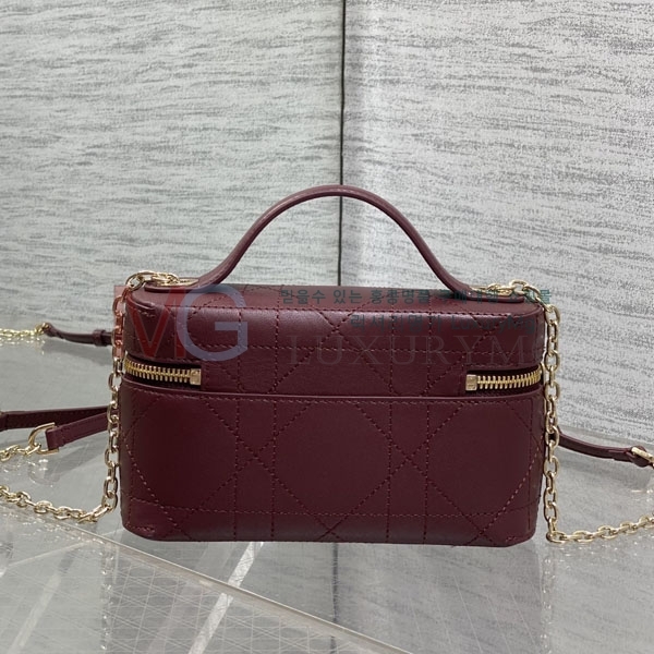 ��� �̴� ����Ƽ�� D565001-4
