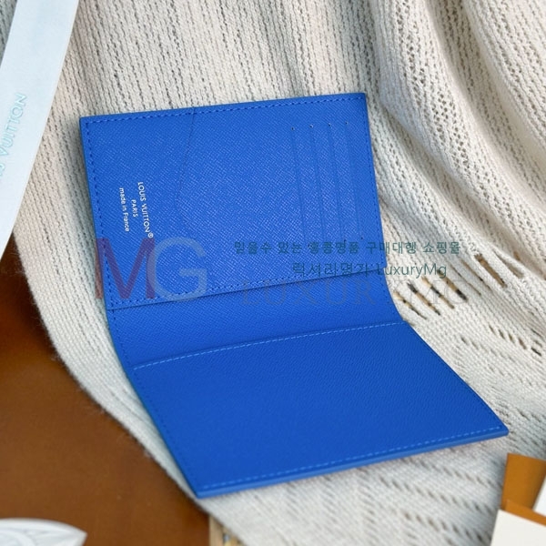 ���̺��� �н���Ʈ Ŀ�� �������� M14875-205