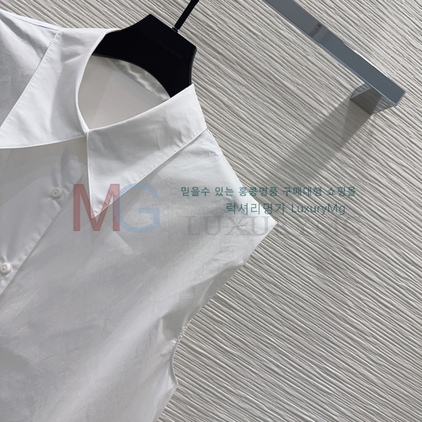 ���� �ο��� �μҸ� ����콺 LW536476-1