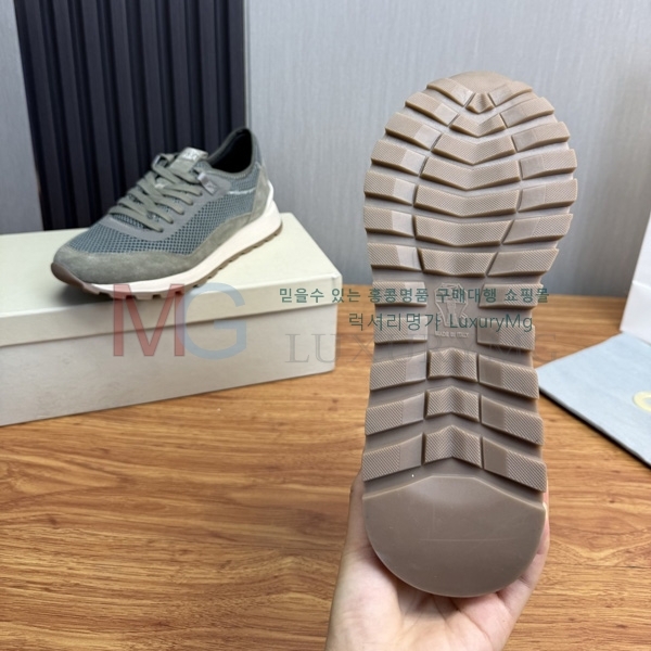���� ���ڷ� ��ġ�ڸ� �ȭ BC68860-1