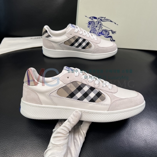 ���� ������ �ȭ BY8890571-4