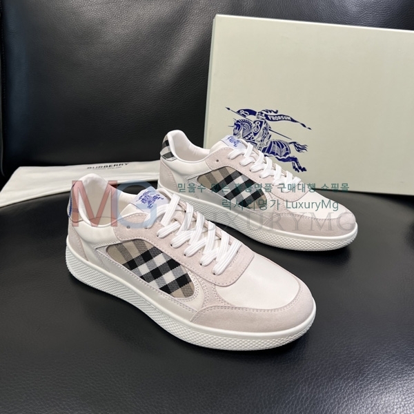 ���� ������ �ȭ BY8890571-4