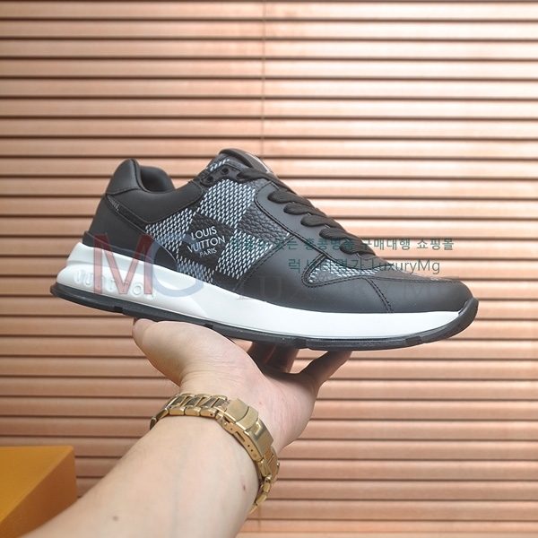 ���� ����*�� �ȭ LV1874580-2