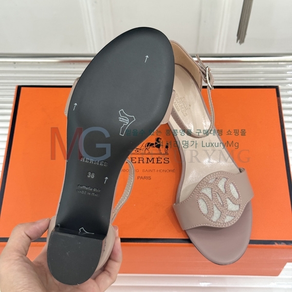 ����*�� ������ ���� HE488703-4