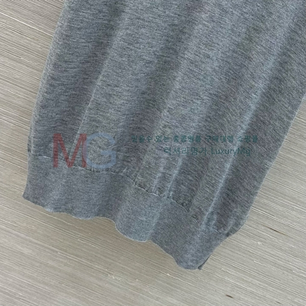 ���� ����� ���� Ƽ���� PRAZ04747-4