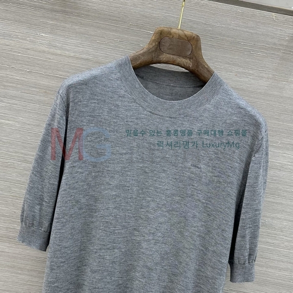 ���� ����� ���� Ƽ���� PRAZ04747-4