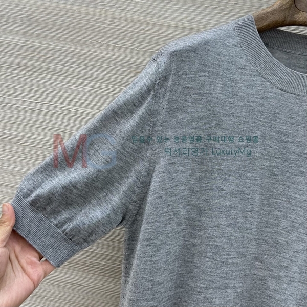���� ����� ���� Ƽ���� PRAZ04747-4