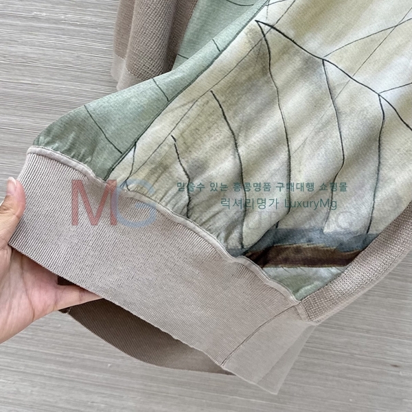 ���� �η�**�� ���� Ƽ���� LP357348-1