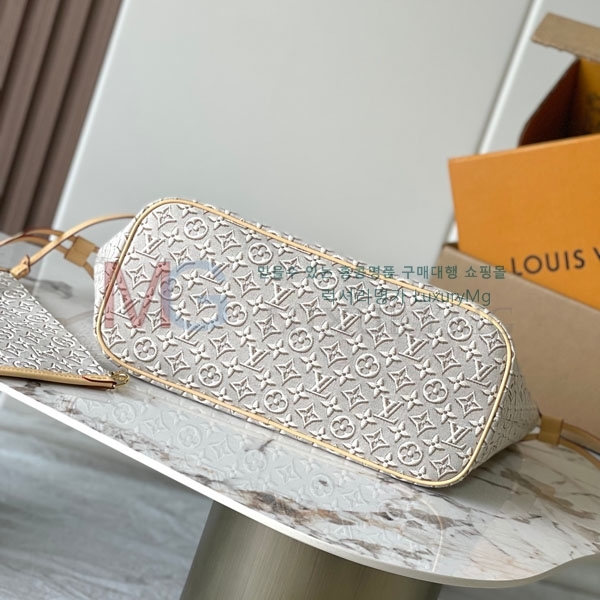 ���̺��� �׹�Ǯ MM M2A381-200