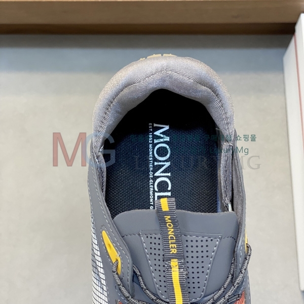 ���� ��**�� �ȭ MK630550-6