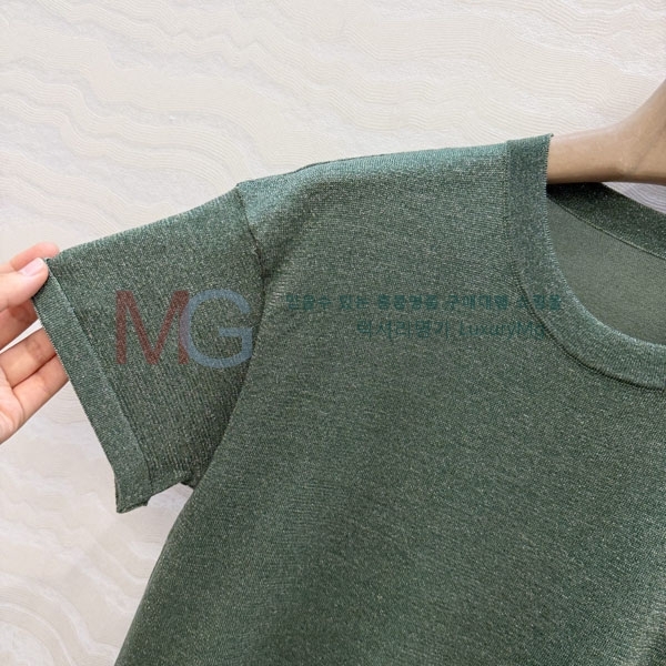 ���� ���ڷ� ��ġ�ڸ� ���� Ƽ���� BC463066-3