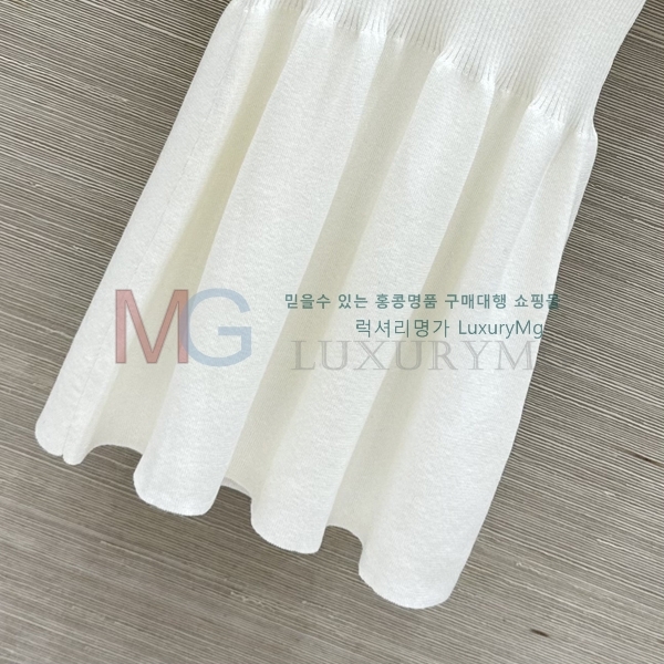 ���� �̿�̿� ���� Ƽ���� MU345346-2